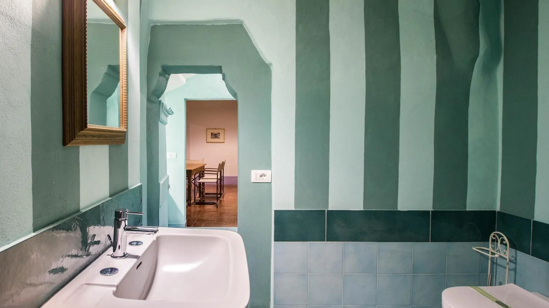 Castello Di San Fabiano Guest House Monteroni d'Arbia Italy