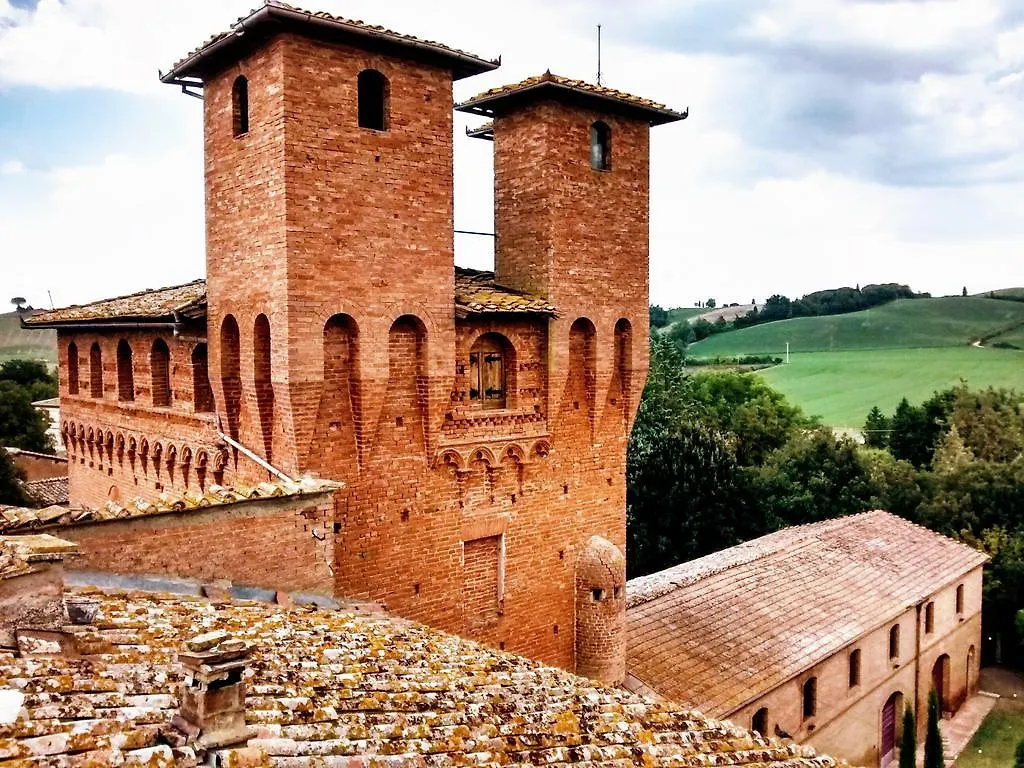 Country house Castello Di San Fabiano Guest House Monteroni d'Arbia Italy